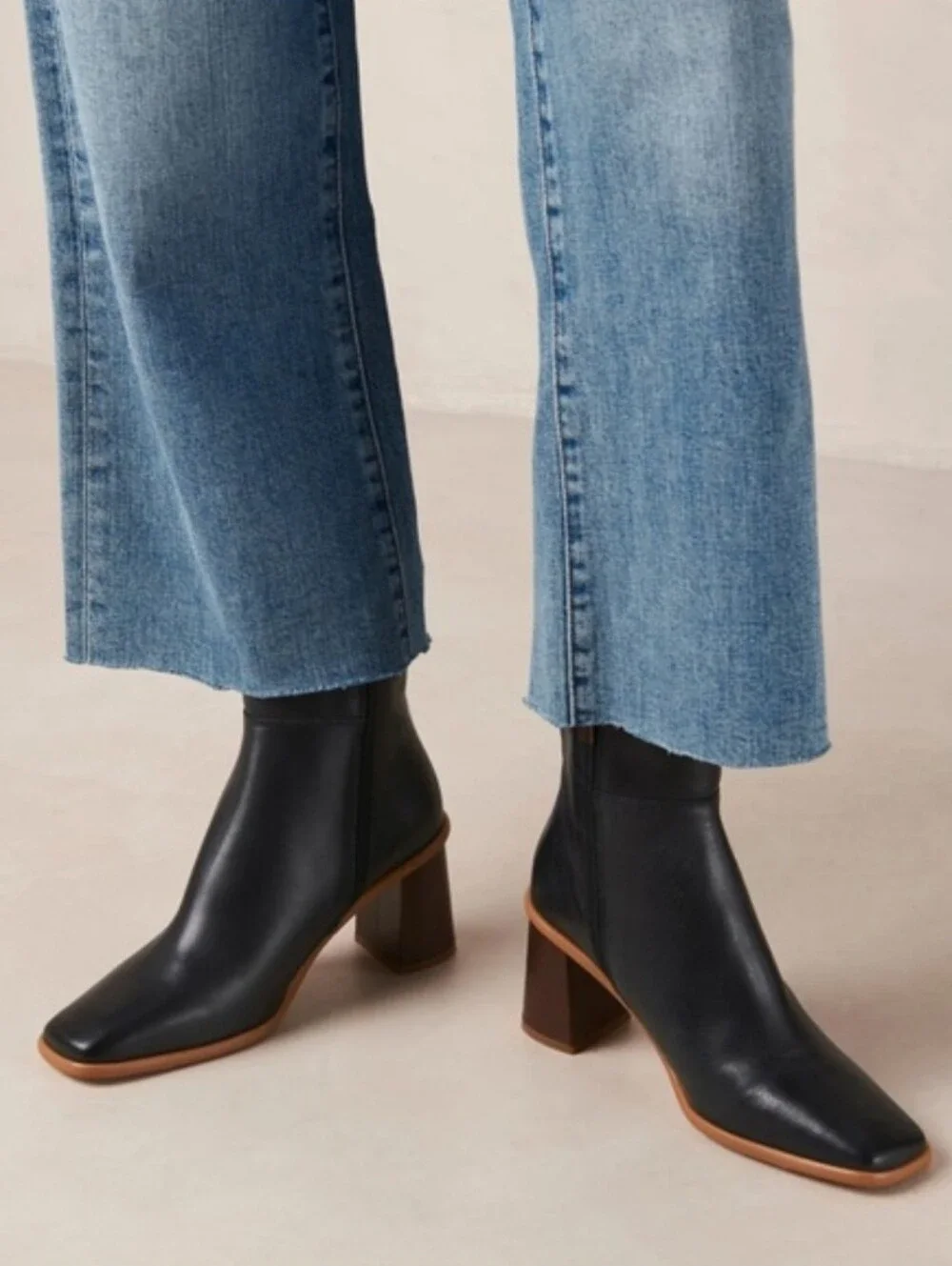 Alohas East Black Leather Square Toe Ankle Boots‎ Wood Block Heel Spain Size 41